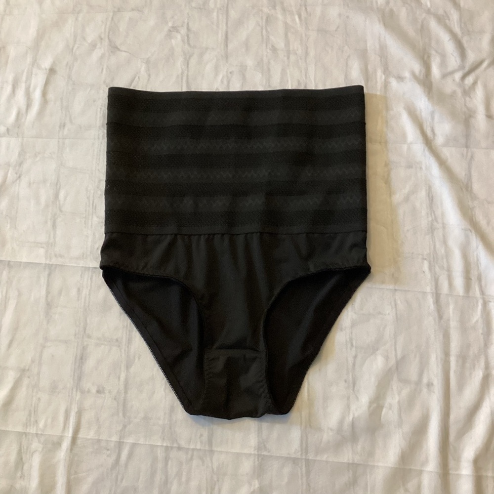 High-Waist Shaping Briefs
